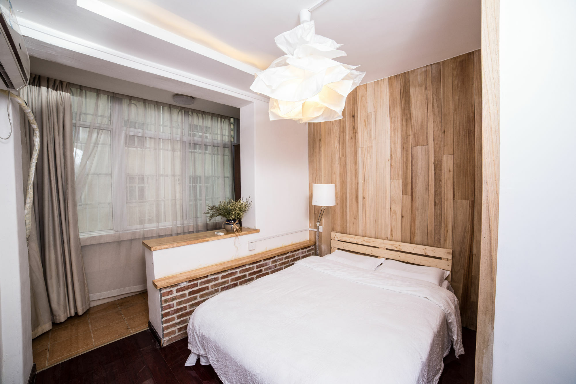 Xi'An Zhongshi Youth Hostel Exterior foto